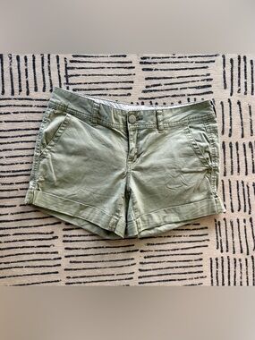 Aeropostale Olive Green Cuffed Cargo Shorts
